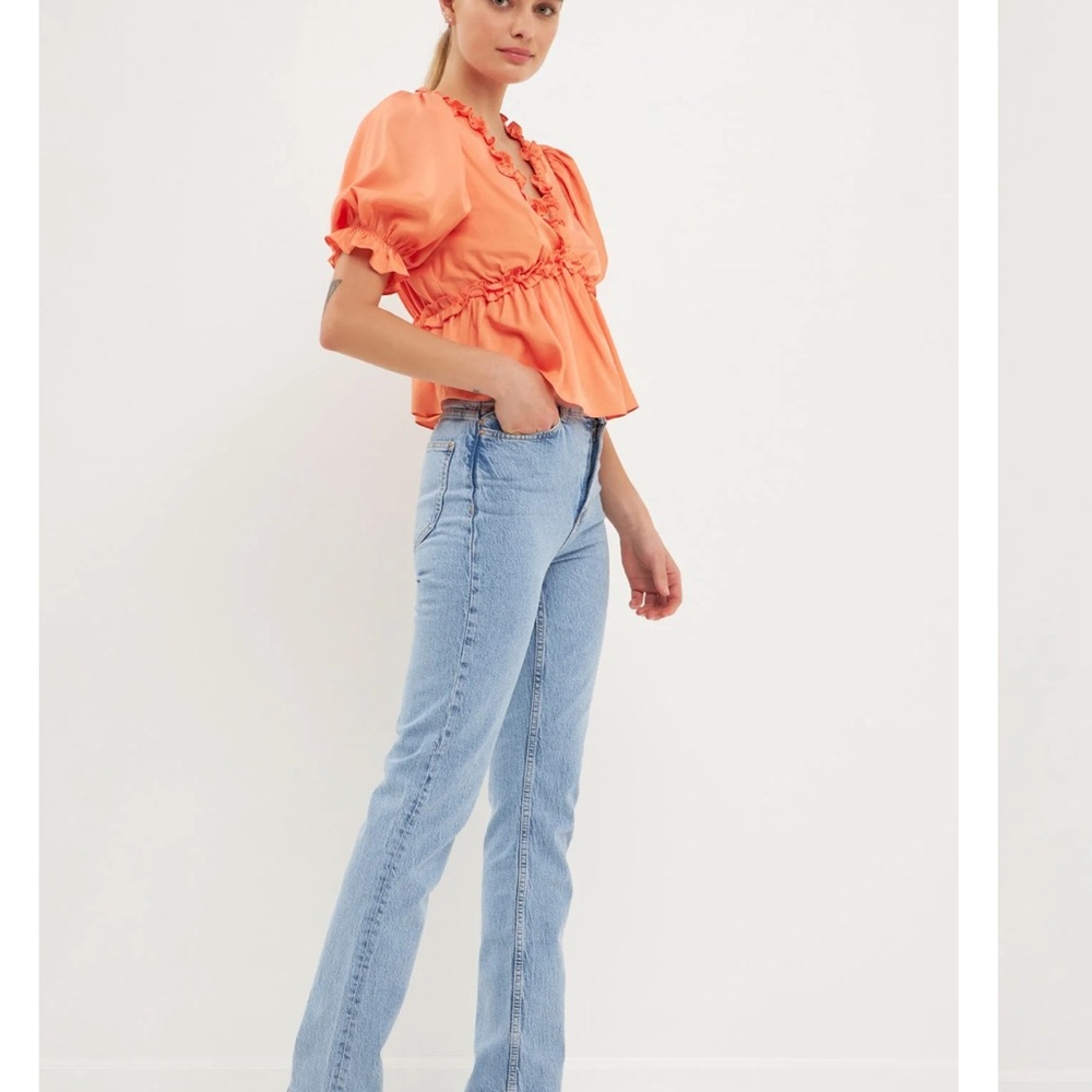 Endless Rose Ruffle Blouse - Picture 4 of 4